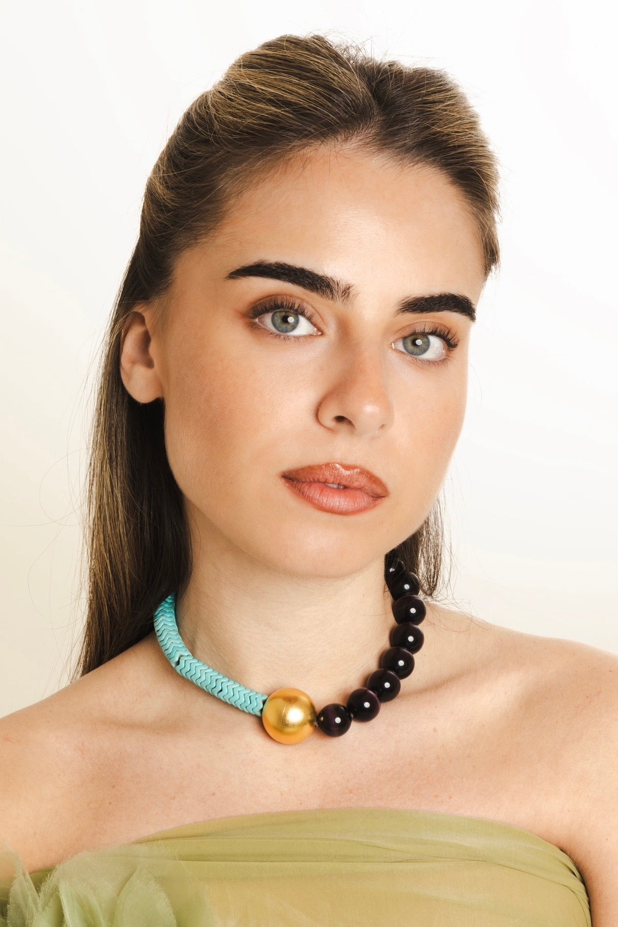 FIRST SPARK 5 NECKLACE